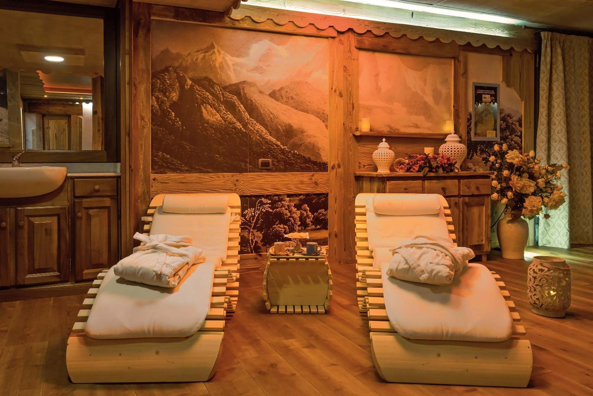 Relais Du Foyer Hotel 4*